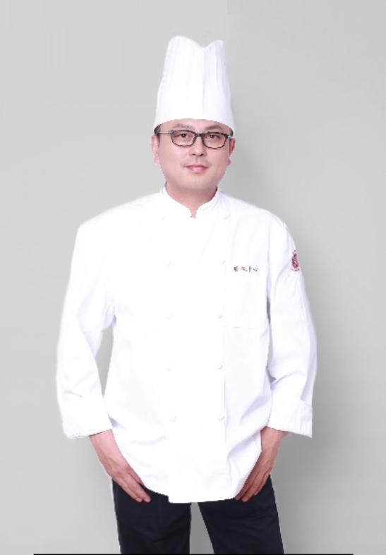 C:\Users\dell\Desktop\北大工作\图片\20190617厨师长照片\徐厨\2.jpg